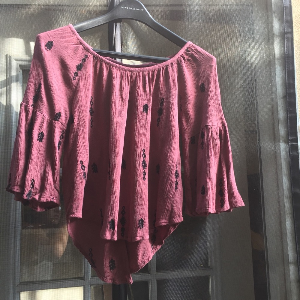 🎉SALE🎉 Boho chic top FREE with bundle!